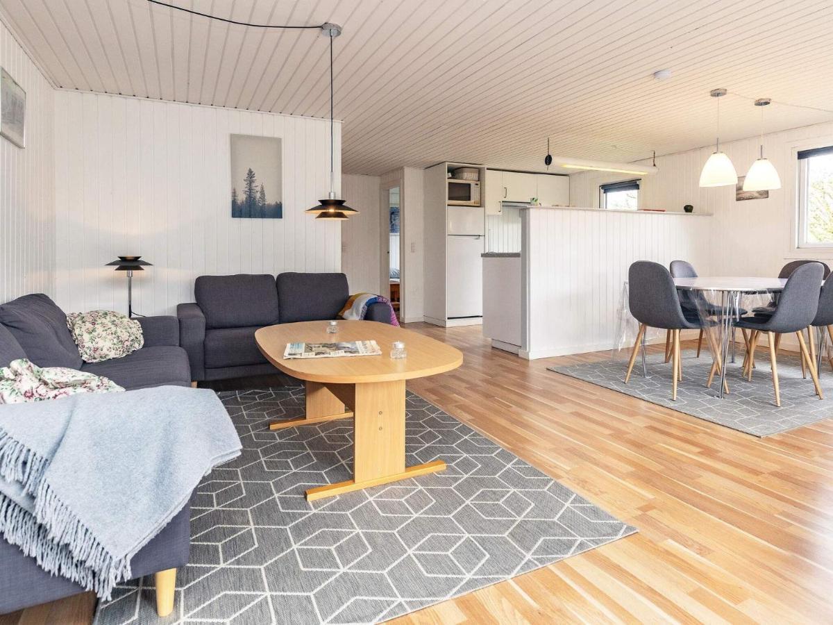 4 Person Holiday Home In L Kken ลอคเคิน ภายนอก รูปภาพ